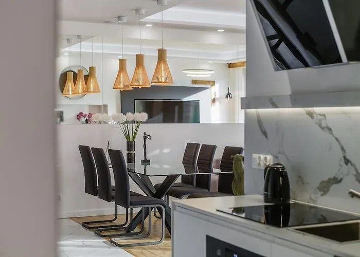 Mountainbase - Widokowy 1